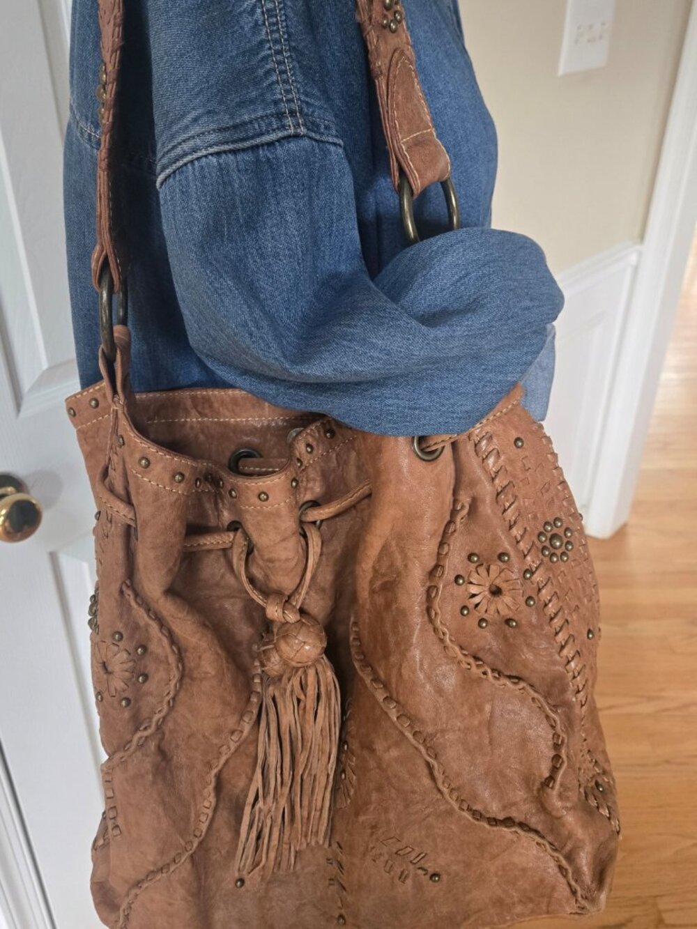 Vintage, Junior Drake Hobo Bag in Soft/Supple Cognac Toned Leather